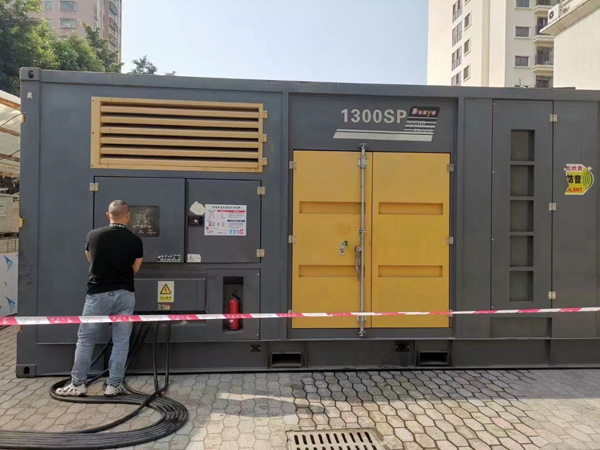 普定如何根据实际需求选择合适电压和功率的柴油发电机组？