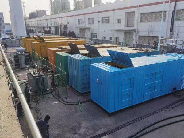 普定380V和690V电压的电缆线相同吗？